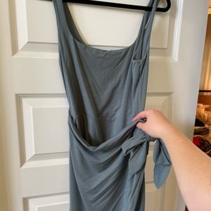 Aritzia Wilfred Saturn Midi Dress - L